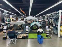 -迪卡侬(西三旗店)