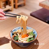 天凉了 或许你需要的只是一碗面