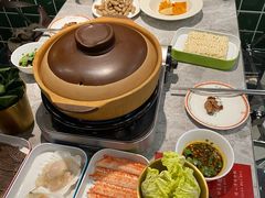 -皇后餐厅-煲仔·小菜·打边炉(古北店)