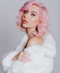 -Coo Hair salon