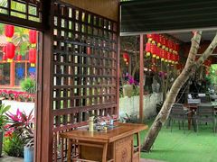 -万兴启丰椰子文化园餐厅