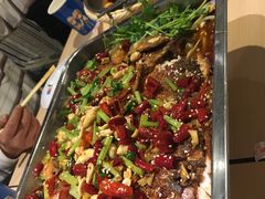 -拿渡麻辣香锅(世茂广场·工三店)