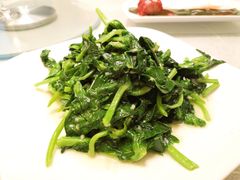 蒜蓉豌豆尖-东方太阳城淮扬餐厅(会所中餐厅店)