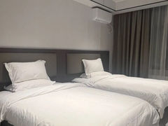 -鹏城丽景酒店(华强北红岭地铁站店)