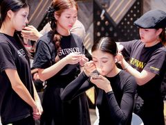 -首脑美容美发化妆美甲培训学校(龙岗校区)