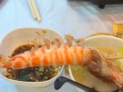 -鲜入围煮花胶鸡海鲜火锅