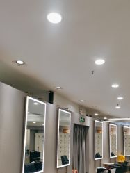 -八佰伴8008星级形象店