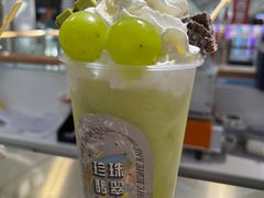 -牛牛和清小妞芝士卷饼厂(红谷滩万达店)