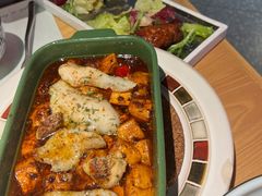 麻婆豆腐烩香辣酱烤龙利鱼-幸薈飯堂