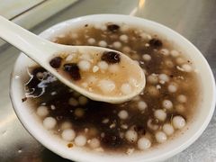 -芳婆糕团店(王府大街店)