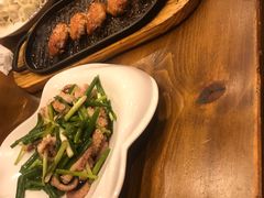 -老东镇啤酒屋海鲜加工·蒸汽海鲜·海鲜烧烤(台东店)