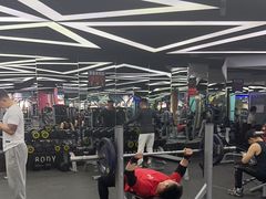 -宝德龙游泳健身
