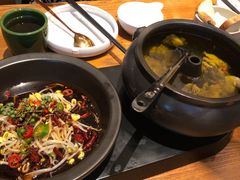 云南经典汽锅鸡-云海肴·汽锅鸡·云南菜(苏州中心店)