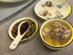 -墨脱石锅椰子鸡•海鲜糟粕醋(榆亚路店)