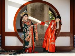 -九月鹰飞汉服摄影工作室