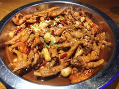 牛蛙煲-谢蟹浓·肉蟹煲(新奥店)