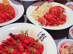 -龙巢盱眙龙虾·牛蛙·烧烤宵夜(八卦岭店)