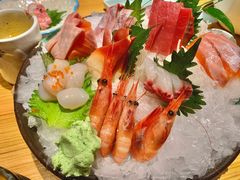 -花和海鲜自助(梅江店)