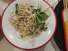 -毛辣果·贵州红酸汤牛肉火锅(西单店)