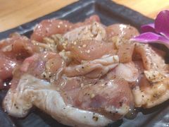 -汉城烤肉·黑金冠(华山路店)