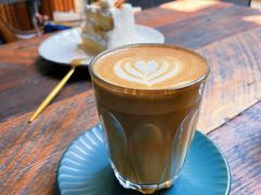 澳白-老麦咖啡馆·TheCottageCafe(静安寺店)