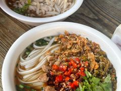 -肖娭毑老面馆(自然岭路店)