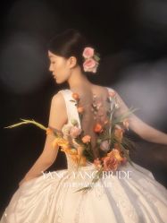 -洋洋婚纱品牌集合店