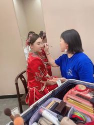 -欣薇婚纱(新源乐汇城店)