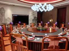 -柴火大院烤鸭民间菜