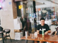 门面-老酱油炸社