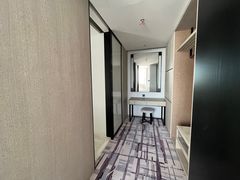 -大连星海皇冠假日酒店