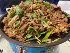 烤杜泊羊后腿-烤肉季饭庄