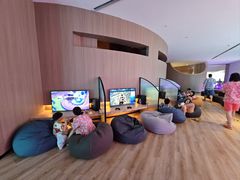 -涨巢·潮玩水疗局