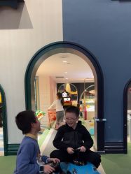 -奈尔宝·儿童乐园·亲子餐厅(星河湾店)
