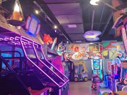-卡通尼乐园(银泰店)