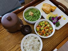 -雪梅月子中心(华侨城店)