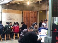 等位区-蒋家肠旺面馆老店(合群路店)