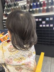 -PE SALON