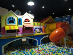 -多奇妙乐园·淘气堡·电玩·抓娃娃(海口吾悦店)