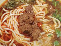 -鑫花溪牛肉米粉(凤凰街创始总店)