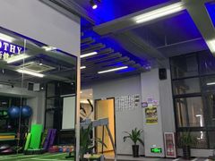 -AK健身普拉提拉伸私教馆(中八店)