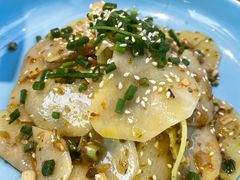 -有红鸡毛店·川菜(建设路店)