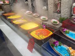 -四囍码头海鲜烧烤自助火锅(外滩南京东路悦荟广场店)