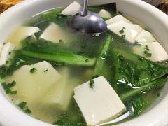 小菜豆腐汤-洪霞餐馆