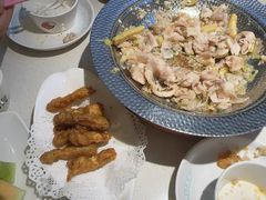 -小鱼小牛(世欧广场店)