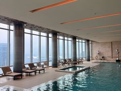 -成都华尔道夫酒店游泳池