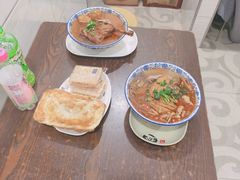-叶新小吃店(来凤小区总店)