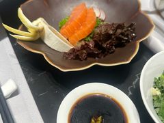 三文鱼-红鼎豆捞·非遗鲍皇汤火锅(宝丰路店)