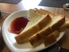 面包-清真·穆巴拉克西餐厅(回民街店)