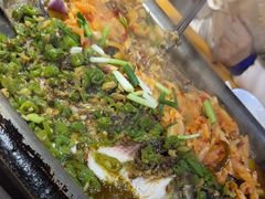 -宏兴烤鱼山庄(宣恩总店)